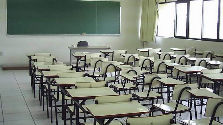 6500 alumnos porteños desconectados